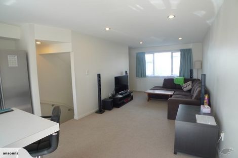 Photo of property in 5/11 Gordon Place, Newtown, Wellington, 6021
