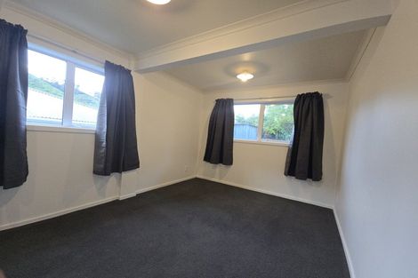 Photo of property in 13 Westhaven Drive, Tawa, Wellington, 5028