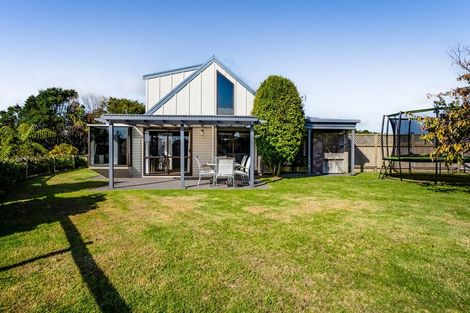 Photo of property in 11a Ash Place, Whalers Gate, New Plymouth, 4310