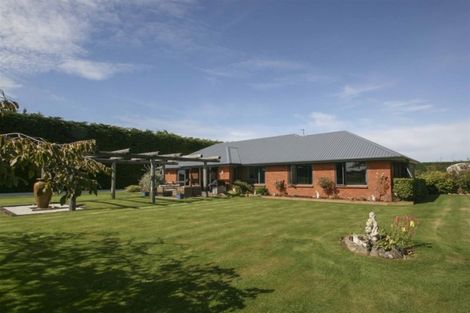 Photo of property in 16 Fowler Road, West Plains, Invercargill, 9874