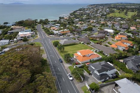 Photo of property in 1211 Whangaparaoa Road, Gulf Harbour, Whangaparaoa, 0930