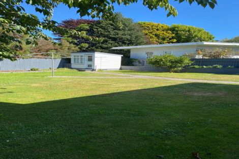 Photo of property in 4 Goodson Place, Hawera, 4610