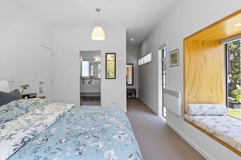 Photo of property in 6a Taylors Avenue, Bryndwr, Christchurch, 8052