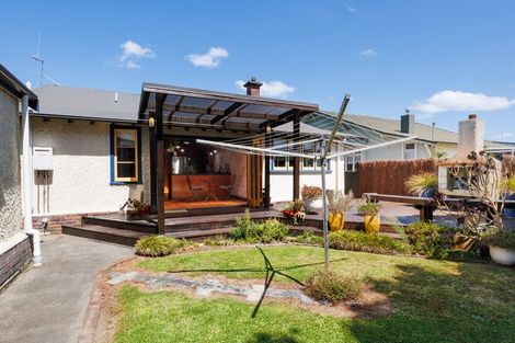 Photo of property in 18 Miro Street, Takaro, Palmerston North, 4410