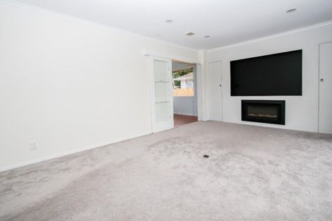 Photo of property in 14 Oakfield Crescent, Pukete, Hamilton, 3200