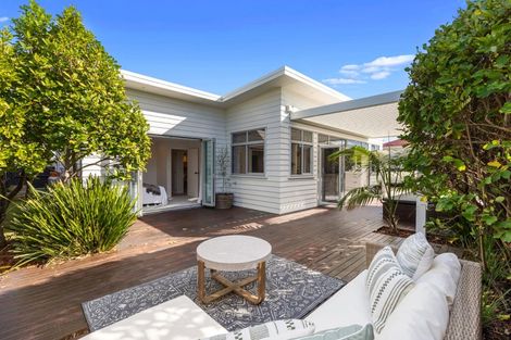 Photo of property in 10a Maranui Street, Mount Maunganui, 3116