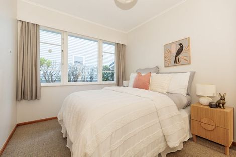 Photo of property in 15 Collier Avenue, Karori, Wellington, 6012