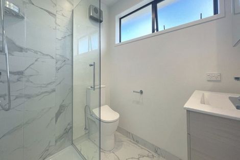 Photo of property in 4/137 Tirimoana Road, Te Atatu South, Auckland, 0602