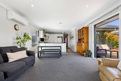 Photo of property in 17 Wairakei Road, Strowan, Christchurch, 8052