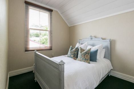 Photo of property in 159 Carlyle Street, Napier South, Napier, 4110