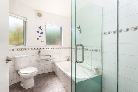 Photo of property in 7 Emerson Crescent, Diamond Harbour, Lyttelton, 8971