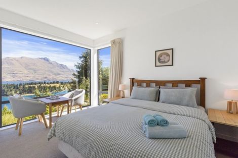 Photo of property in 20 Peregrine Place, Queenstown, 9300