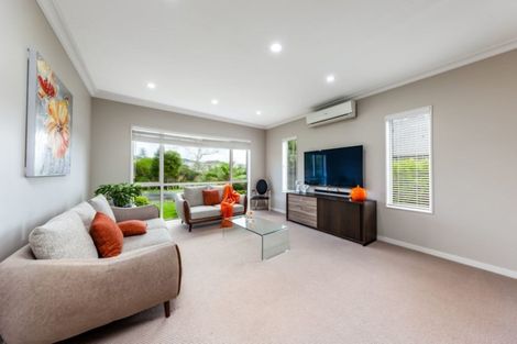 Photo of property in 35 Blake Greens, Silverdale, 0932