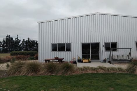 Photo of property in 17 Siegerts Road, Kimbell, Fairlie, 7987