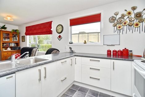 Photo of property in 66a Ayers Street, Rangiora, 7400