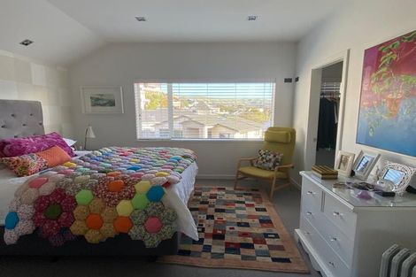 Photo of property in 38 Hawtrey Terrace, Churton Park, Wellington, 6037