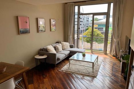 Photo of property in 1b/6 Kingdon Street, Newmarket, Auckland, 1023