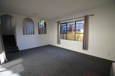 Photo of property in 21 Te Kiteroa Grove, Churton Park, Wellington, 6037