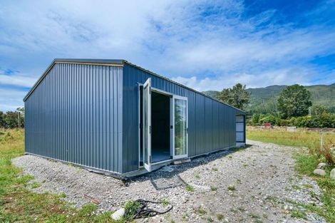 Photo of property in 130 Powerhouse Road, Fairdown, Westport, 7891