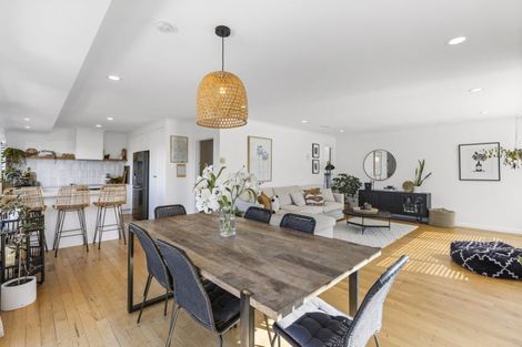 Photo of property in 70 Hinewa Road, Otumoetai, Tauranga, 3110