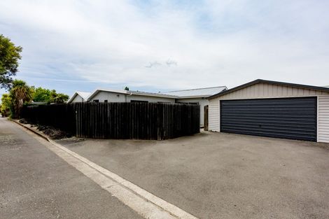 Photo of property in 28 Meadow Street, Papanui, Christchurch, 8052