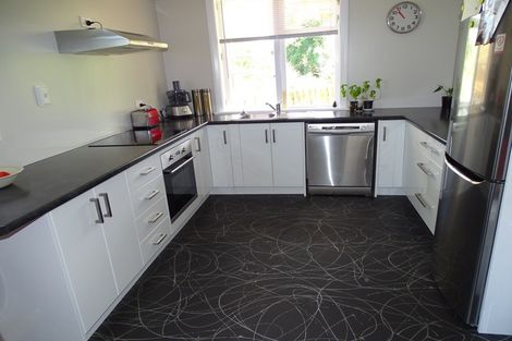 Photo of property in 74 Aorangi Road, Paeroa, 3600