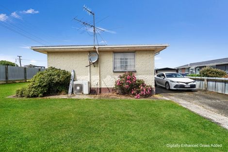 Photo of property in 2 Paisley Street, Kew, Invercargill, 9812