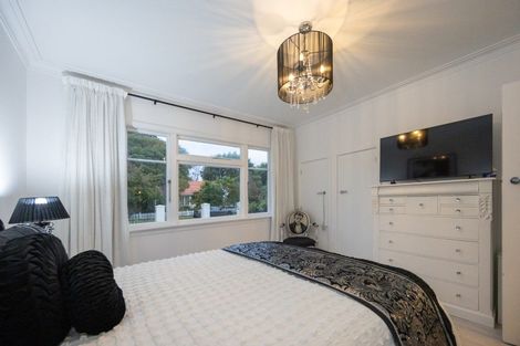 Photo of property in 12 Manuka Street, Hokowhitu, Palmerston North, 4410