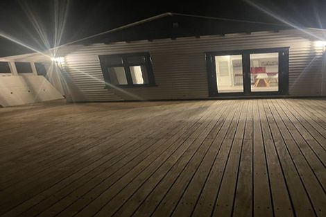 Photo of property in 55 Hungerford Road, Houghton Bay, Wellington, 6023