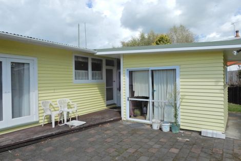 Photo of property in 6 Reid Drive, Putaruru, 3411