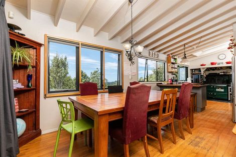 Photo of property in 166 Opanuku Road, Henderson Valley, Auckland, 0612