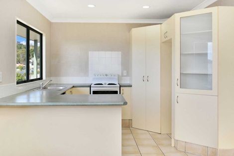 Photo of property in 19 Mamaku Rise, Welcome Bay, Tauranga, 3112