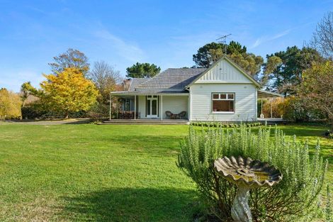 Photo of property in 46 Te Horo Beach Road, Te Horo, Otaki, 5581