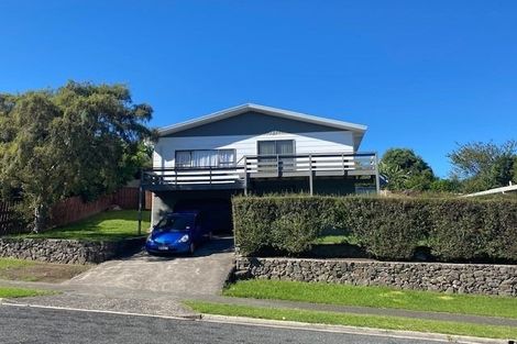 Photo of property in 11 Dunton Drive, Welcome Bay, Tauranga, 3112