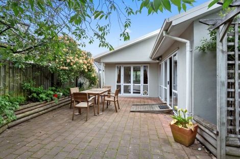 Photo of property in 3/125 Blighs Road, Strowan, Christchurch, 8052