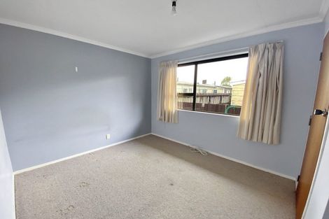 Photo of property in 71 Kaimanawa Street, Kelvin Grove, Palmerston North, 4414