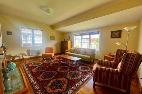 Photo of property in 10 Melvill Grove, Waterloo, Lower Hutt, 5011