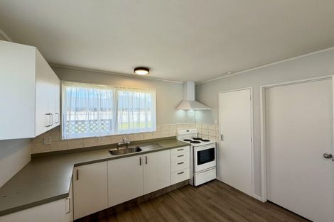 Photo of property in 2 Hill Court, Awapuni, Palmerston North, 4412