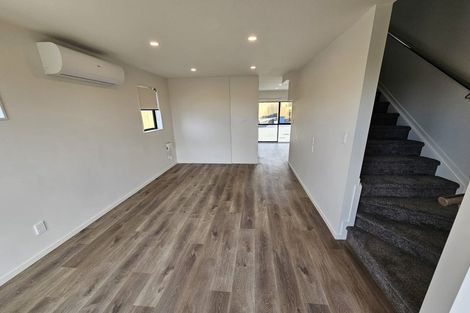 Photo of property in 4a Hepburn Road, Glendene, Auckland, 0602