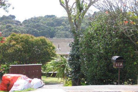 Photo of property in 11a Rahopara Street, Castor Bay, Auckland, 0620