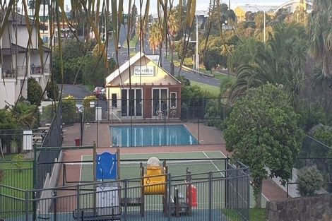 Photo of property in 4/47 Haven Drive, East Tamaki, Auckland, 2013