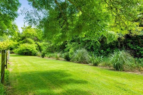 Photo of property in 129 Richmond Road, Brixton, New Plymouth, 4373