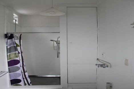 Photo of property in 2/87 Rakau Road, Hataitai, Wellington, 6021