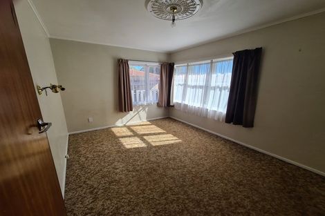 Photo of property in 24 Helena Road, Hillcrest, Hamilton, 3216