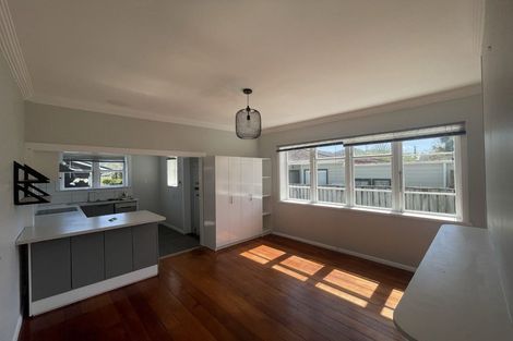 Photo of property in 923 High Street, Avalon, Lower Hutt, 5011