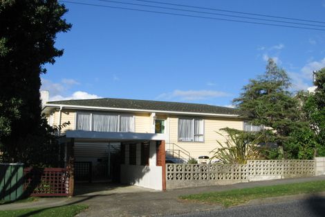 Photo of property in 23 Sievers Grove, Cannons Creek, Porirua, 5024