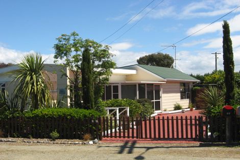 Photo of property in 27 Holton Road, Amberley, 7481