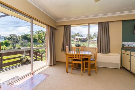 Photo of property in 7 Unsworth Street, Green Island, Dunedin, 9018