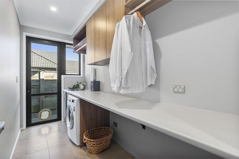 Photo of property in 38 Holyoake Terrace, Omokoroa, 3114