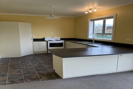 Photo of property in 2 Burness Road, Greenmeadows, Napier, 4112